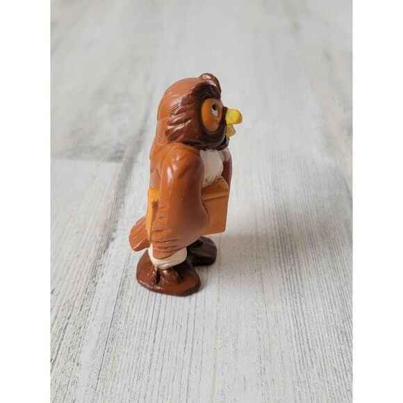 Friend owl book Winnie the Pooh Disney Pixar toy figure - Picture 4 of 5